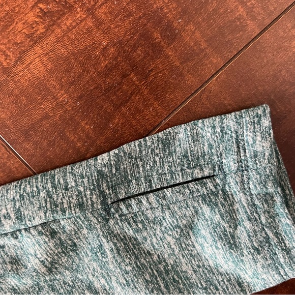 Avia Ladies Active Long Sleeve Fleece Lined Pullover hooded Active Shirt Medium - Picture 3 of 7